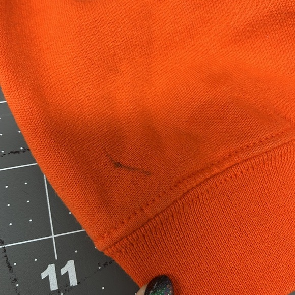 BSU sweatshirt Kids size small 3/4 - Picture 5 of 6